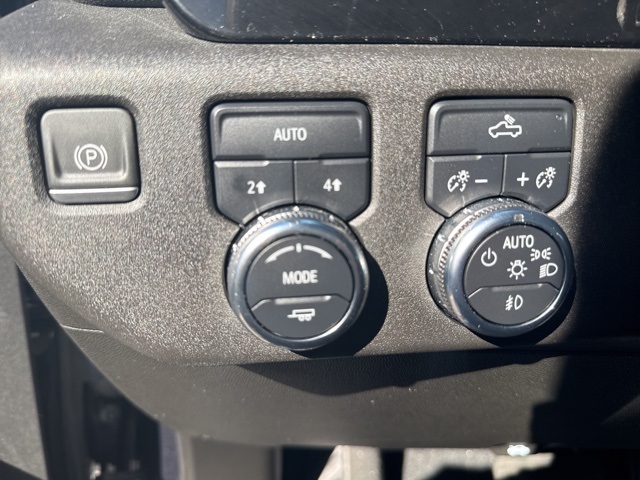 2023 Gmc Sierra 1500 Elevation photo 9