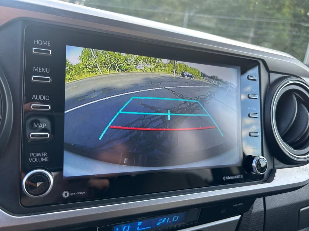 2022 Toyota Tacoma SR5 photo 20