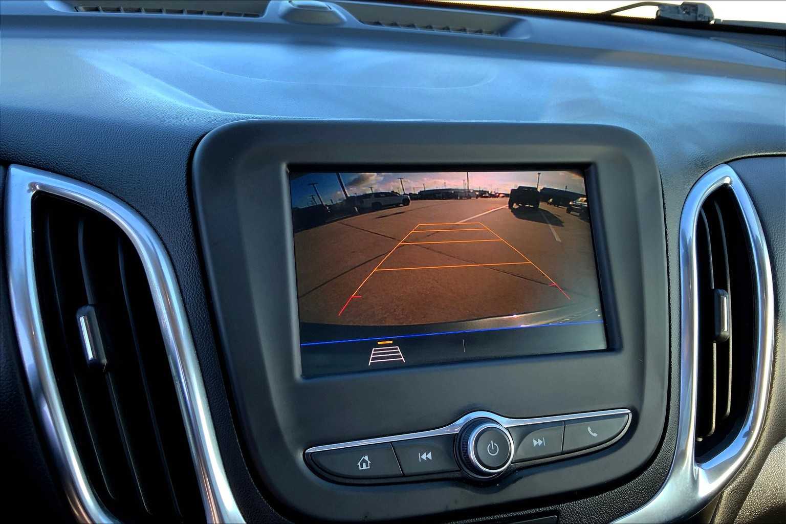 2021 Chevrolet Equinox LT photo 25