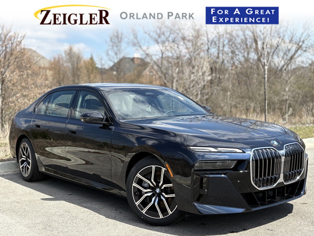 New 2025 Carbon Black Metallic BMW 760i xDrive image 1