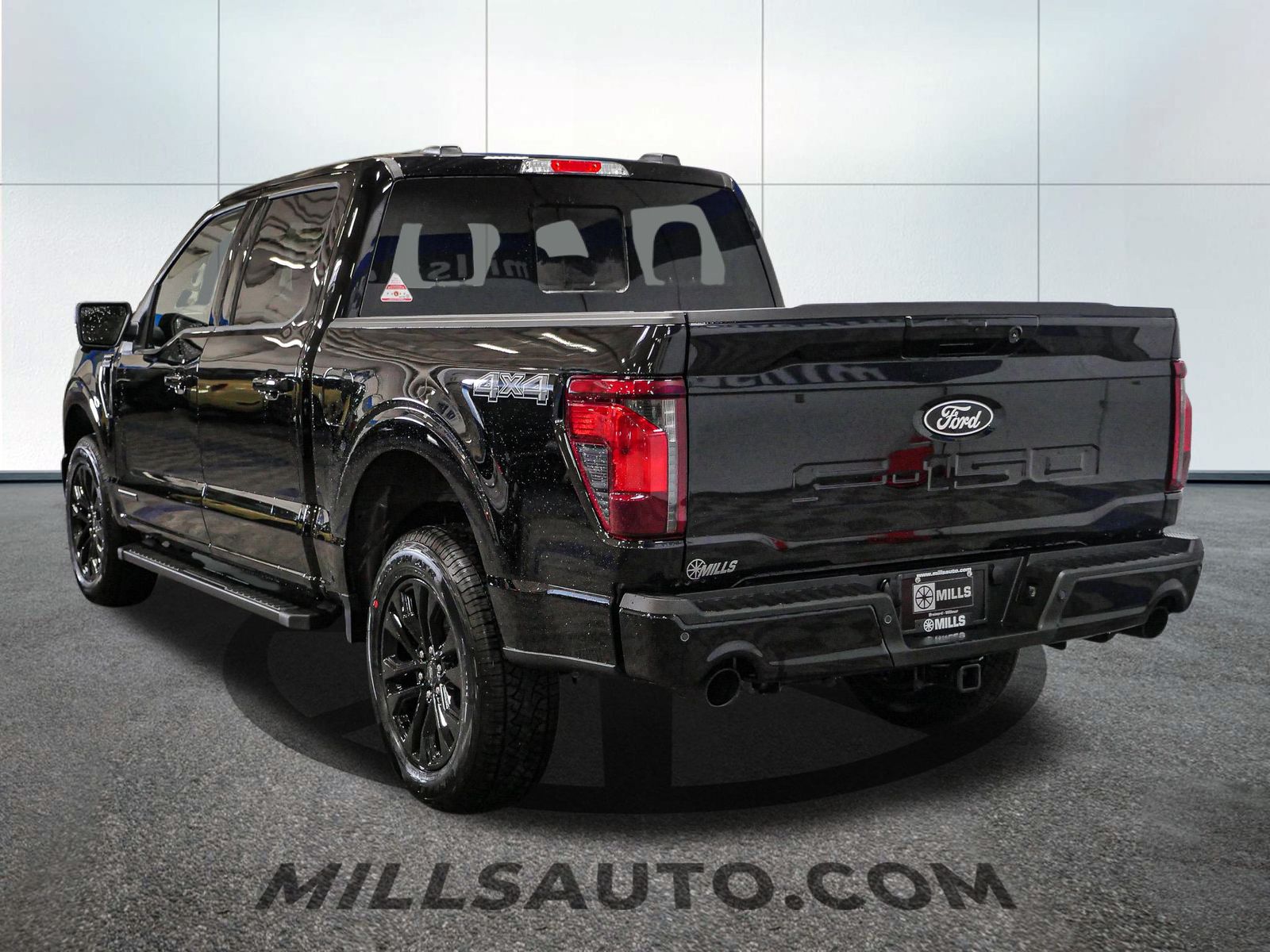 2025 Ford F-150 XLT photo 4