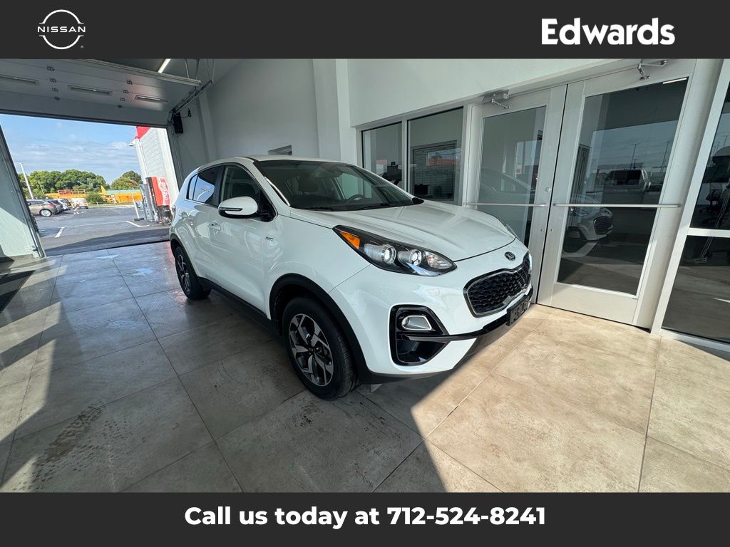 2021 Kia Sportage LX photo 3