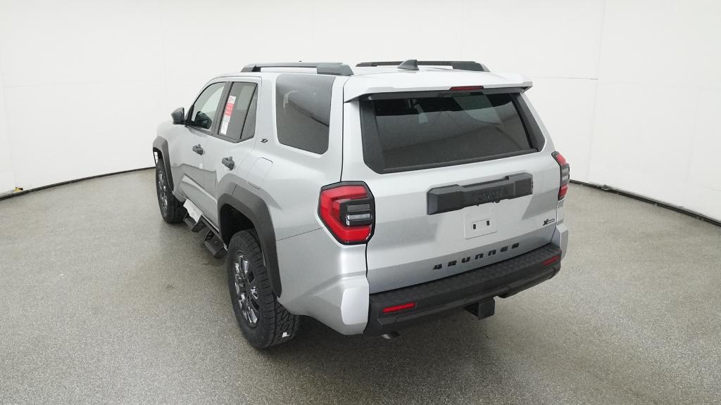 2025 Toyota 4Runner SR5 photo 16