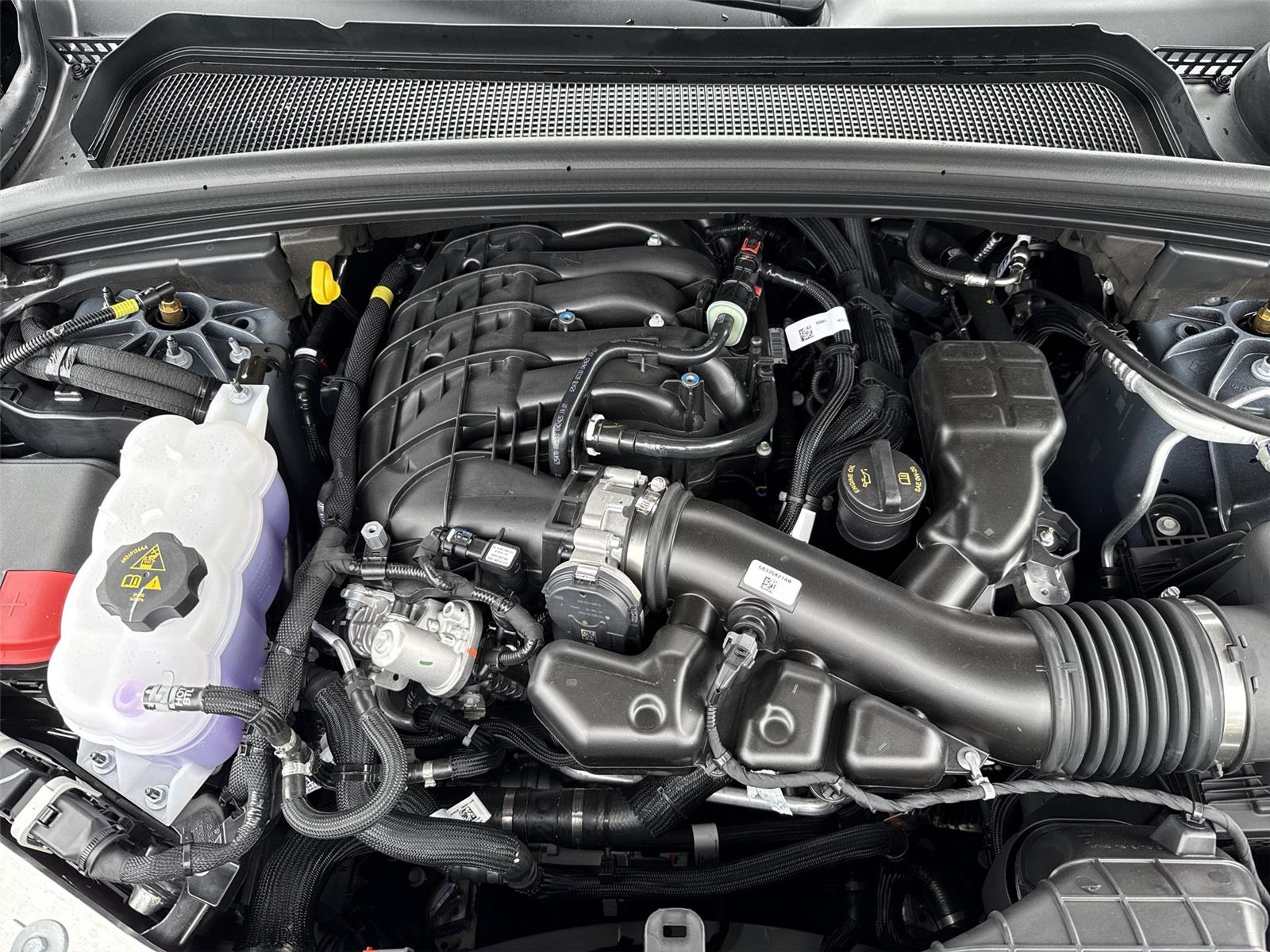 2025 Jeep Grand Cherokee L Summit photo 11