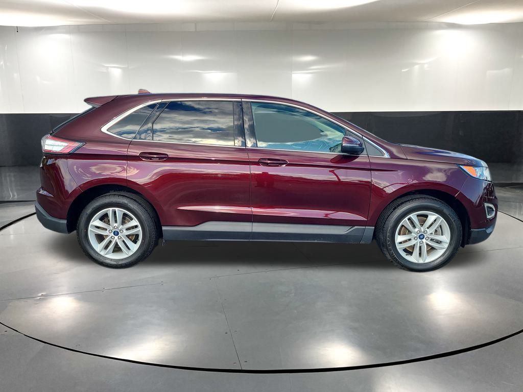 2018 Ford Edge SEL photo 2