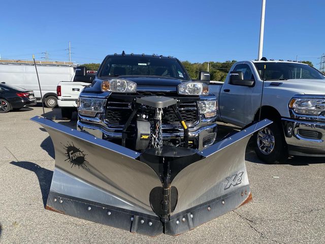 2024 Ram 2500 Tradesman photo 2