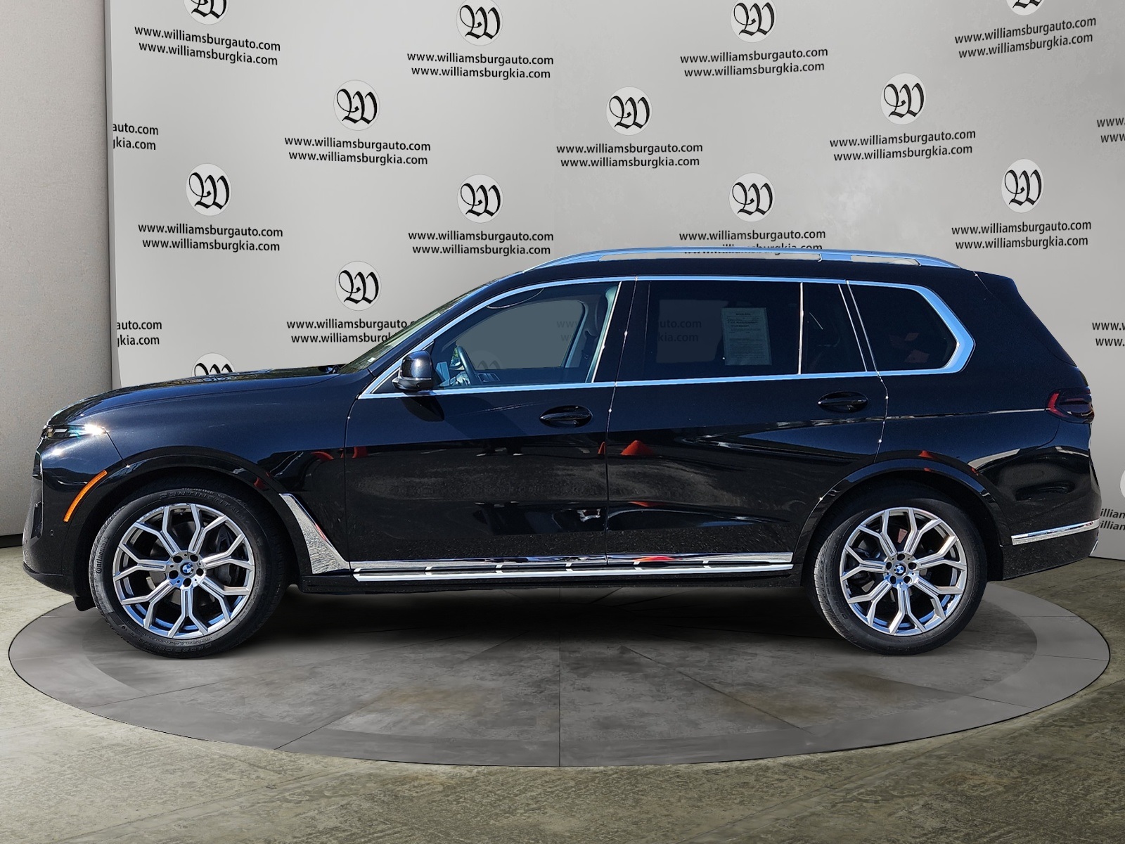 2025 Bmw X7 xDrive40i photo 2