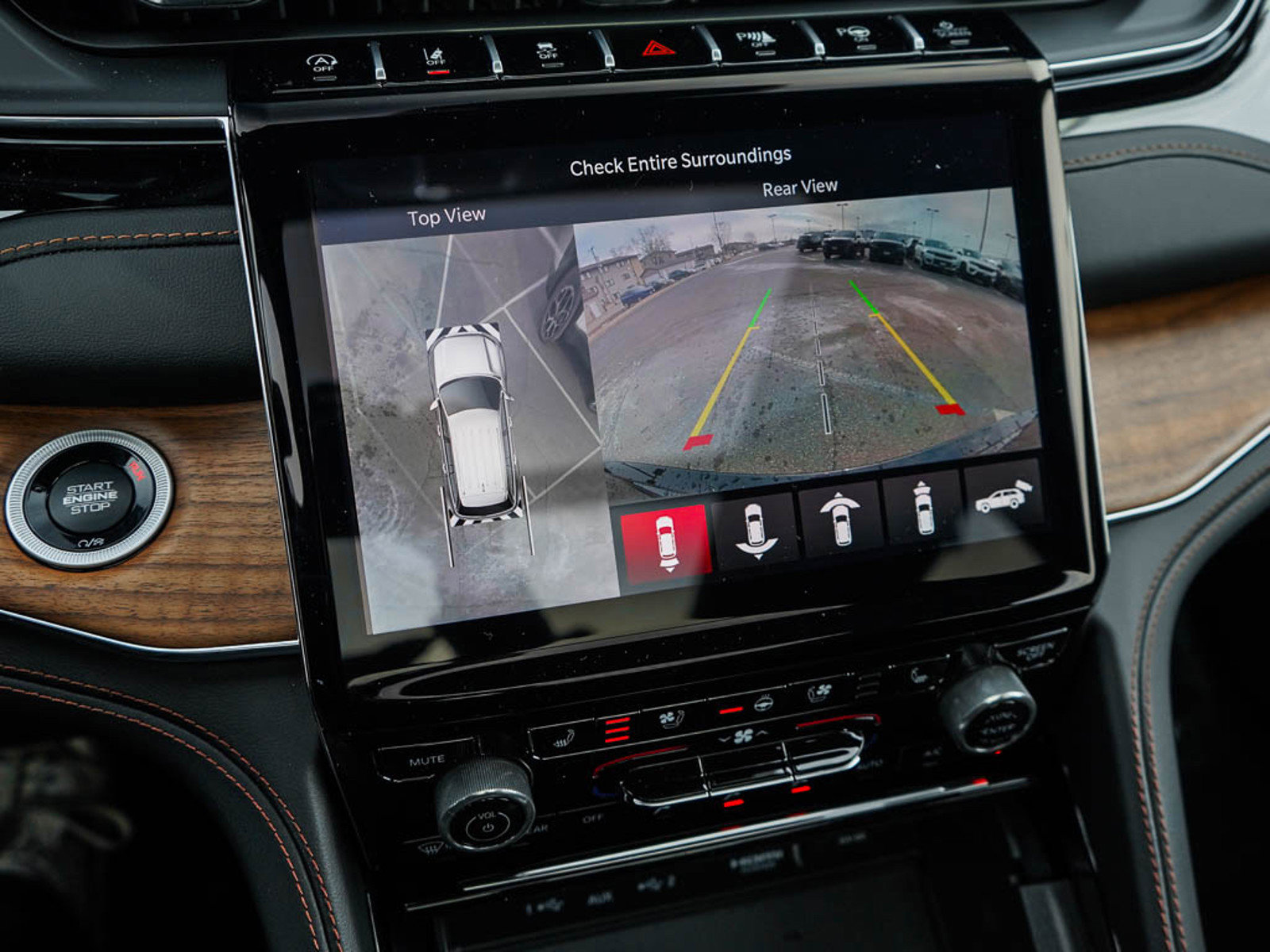 2025 Jeep Grand Cherokee Summit Reserve photo 24