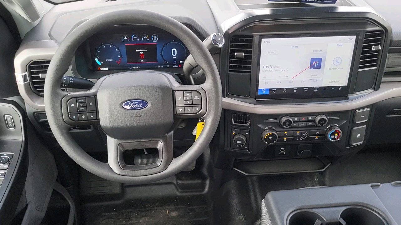 2025 Ford F-150 XL photo 6