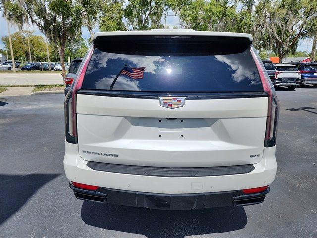 2021 Cadillac Escalade Sport photo 3