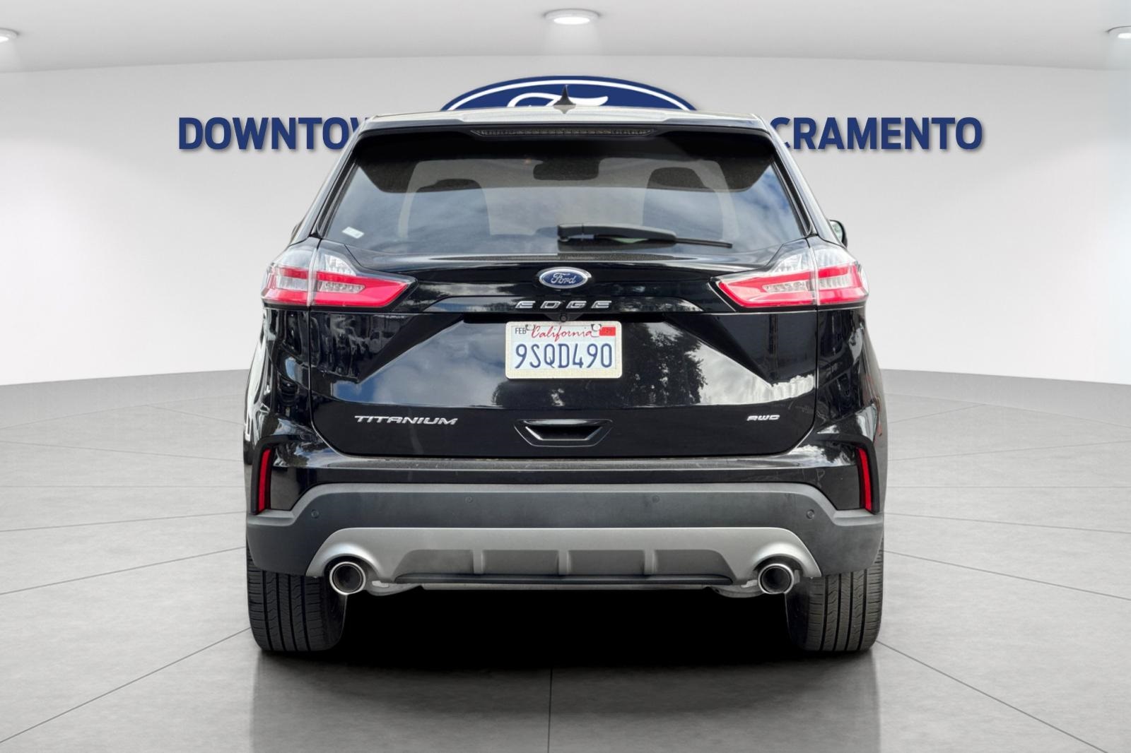 2022 Ford Edge Titanium photo 7