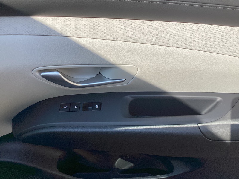 2025 Hyundai Tucson SEL Convenience photo 15