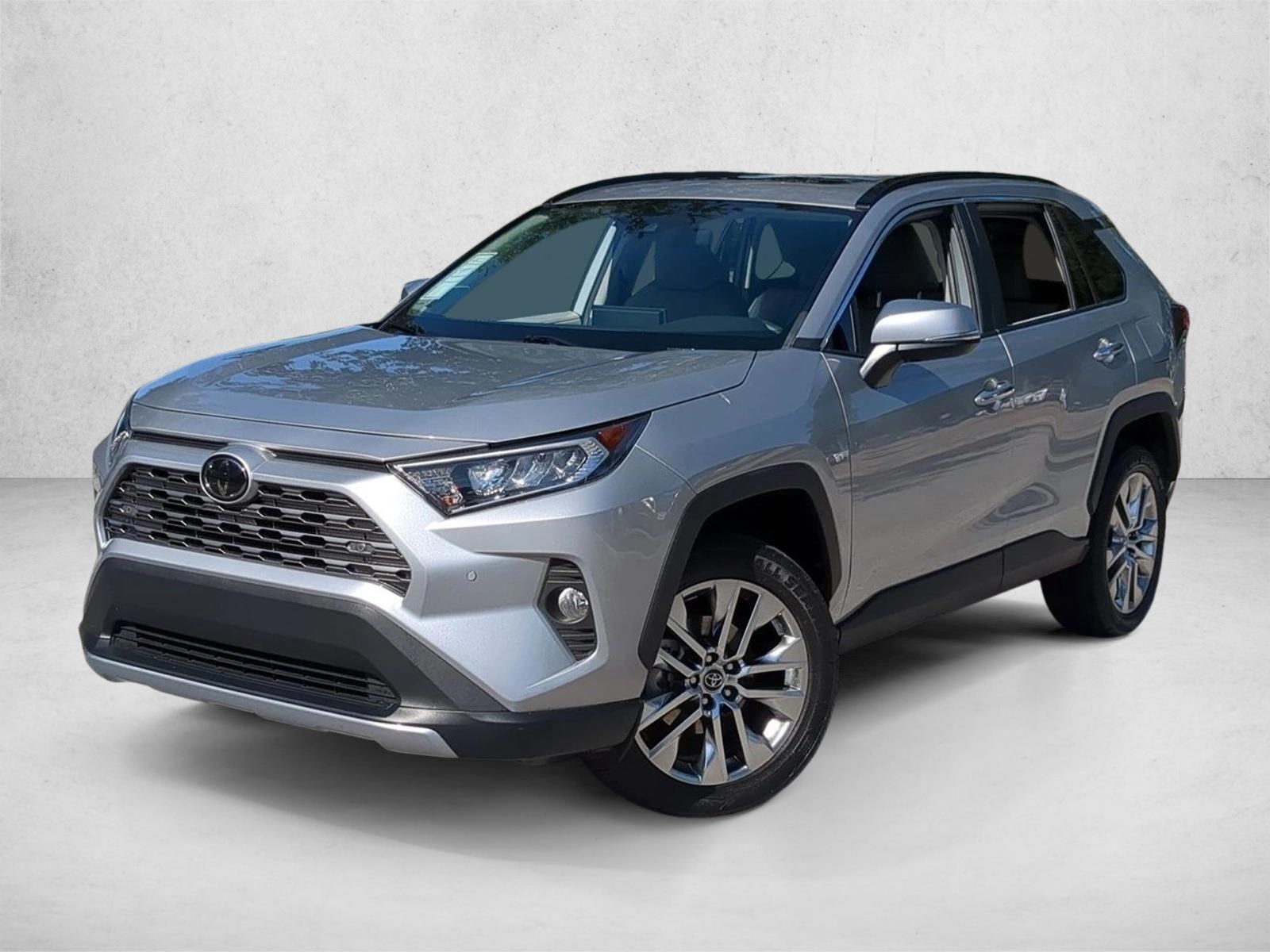 2020 Toyota RAV4 Limited's photo