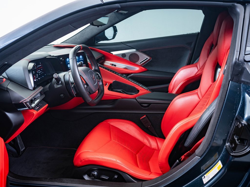 2021 Chevrolet Corvette Stingray photo 4