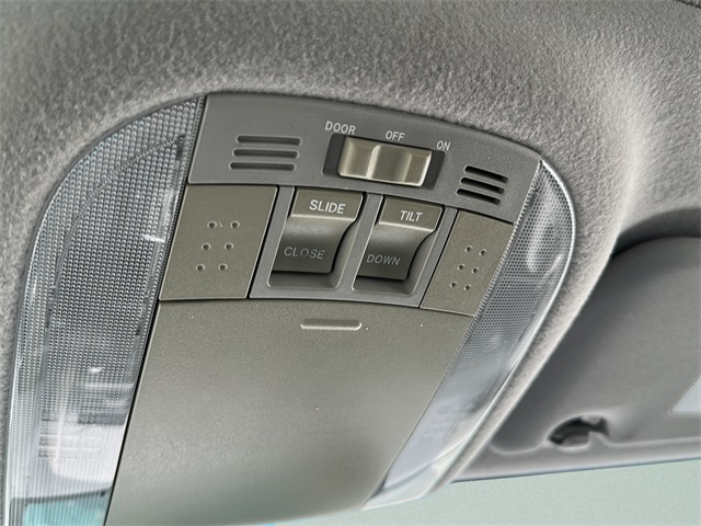 2011 Toyota Corolla S photo 28
