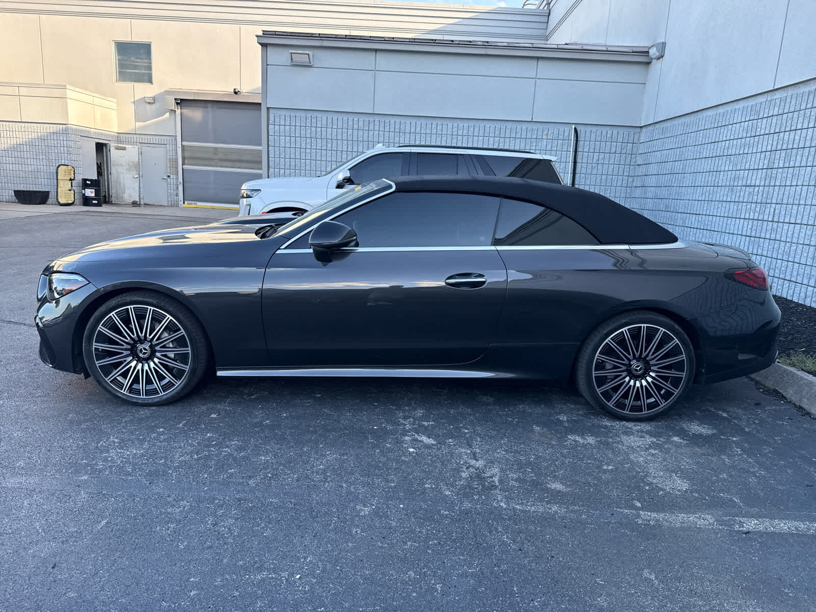 2025 Mercedes Benz CLE 300 4MATIC photo 2