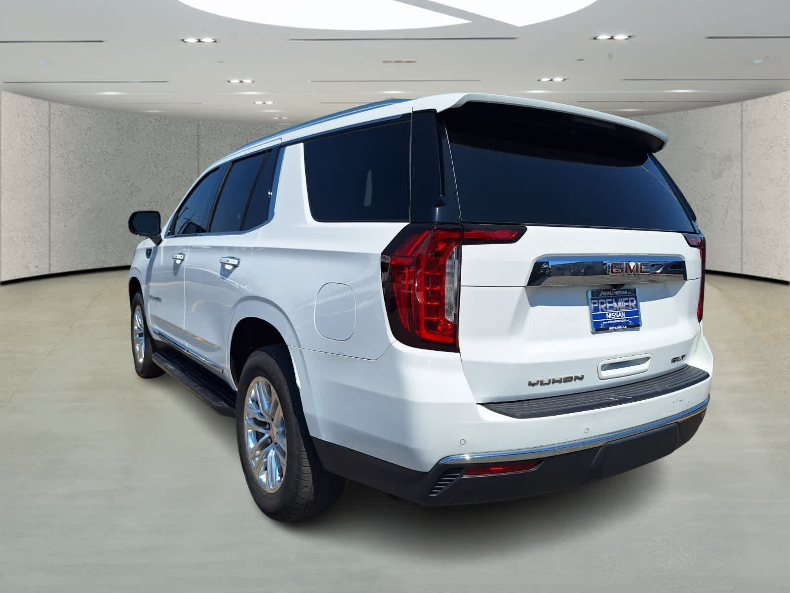 2022 Gmc Yukon SLT photo 3