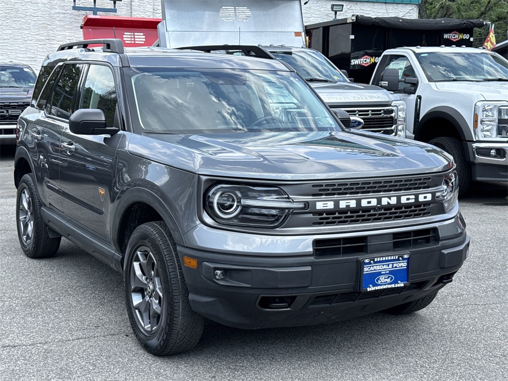 Used 2022 Gray Metallic Ford Badlands image 1