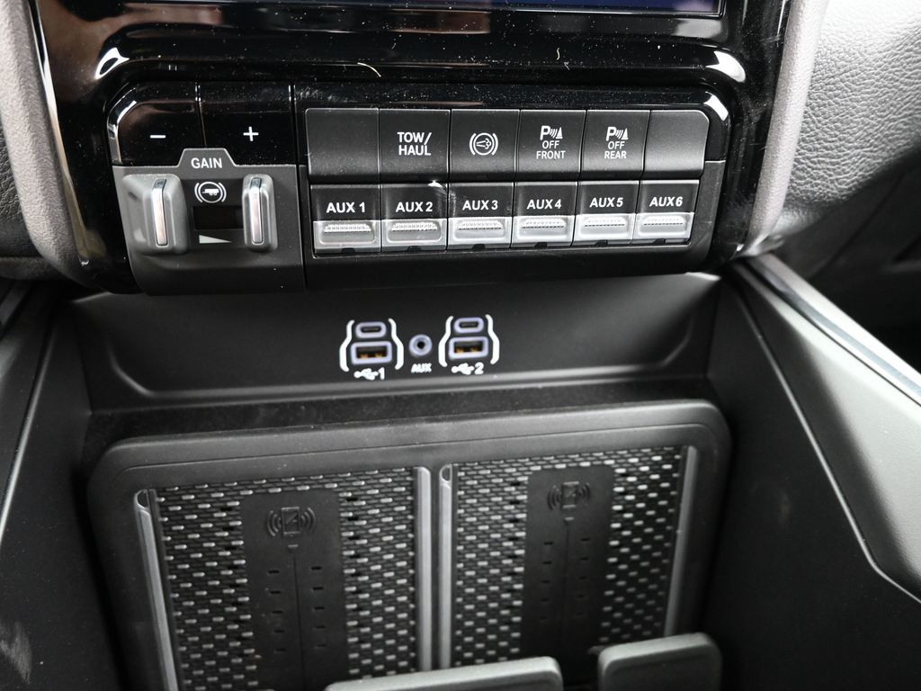 2026 Ram 2500 Laramie photo 19