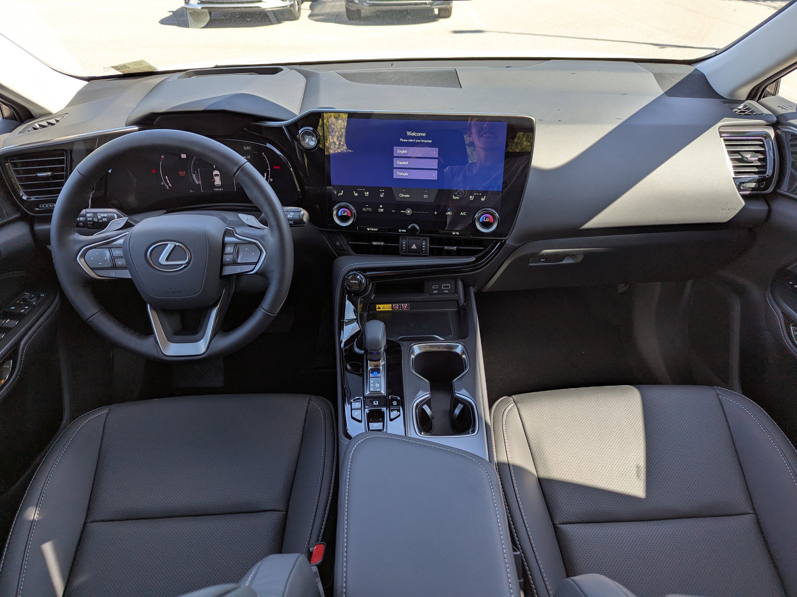 2026 Lexus NX 350 Premium photo 12