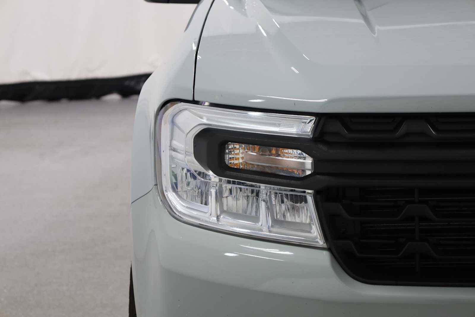 2022 Ford Maverick XL photo 14