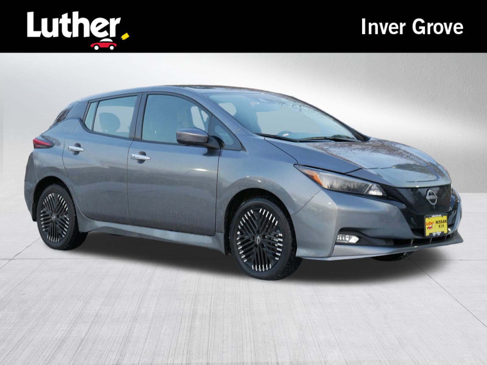 2024 Nissan LEAF SV PLUS's photo