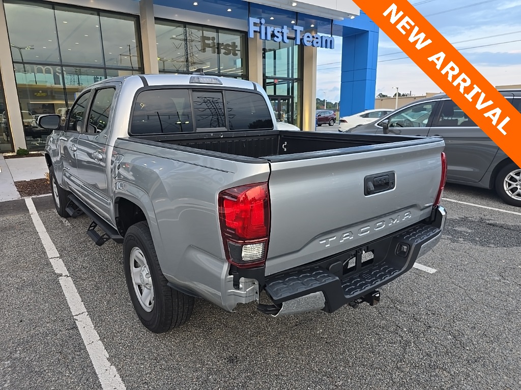 2022 Toyota Tacoma SR5 photo 3