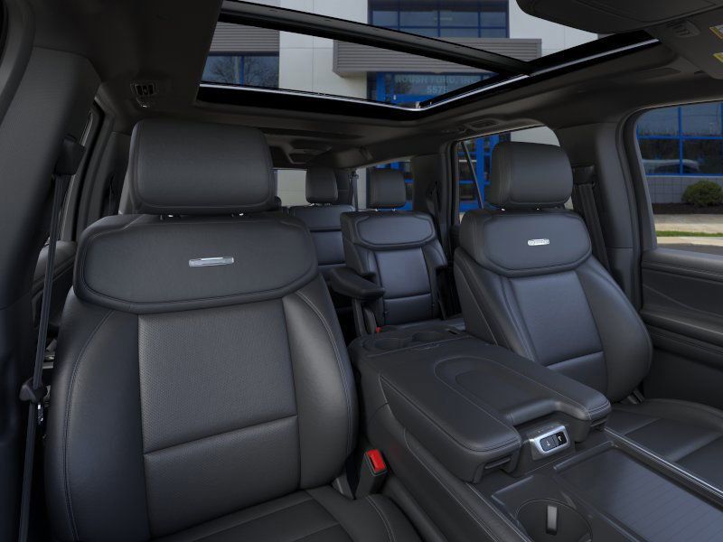 2025 Ford Expedition Platinum MAX photo 10