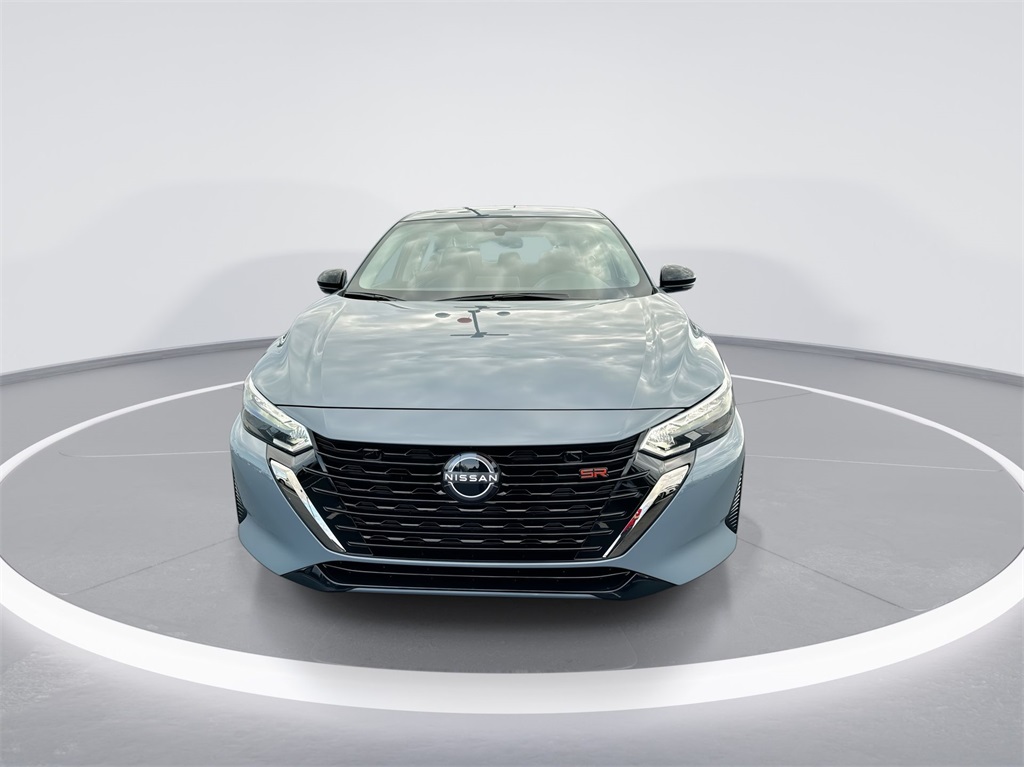 2025 Nissan Sentra SR photo 3