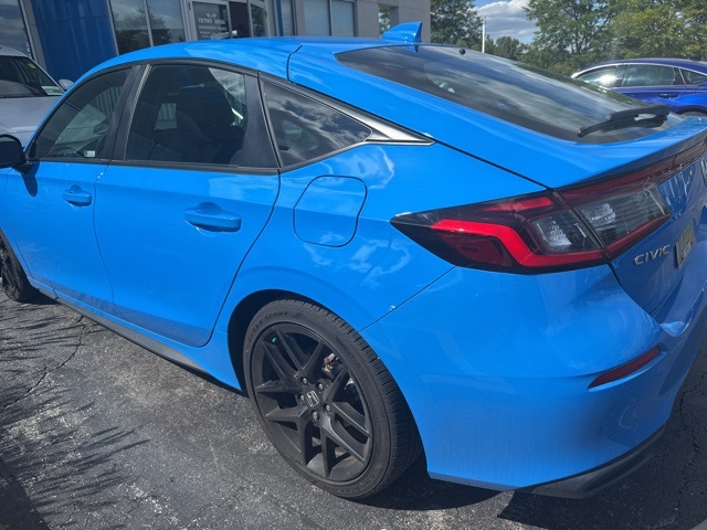 2023 Honda Civic Sport Hatchback photo 2