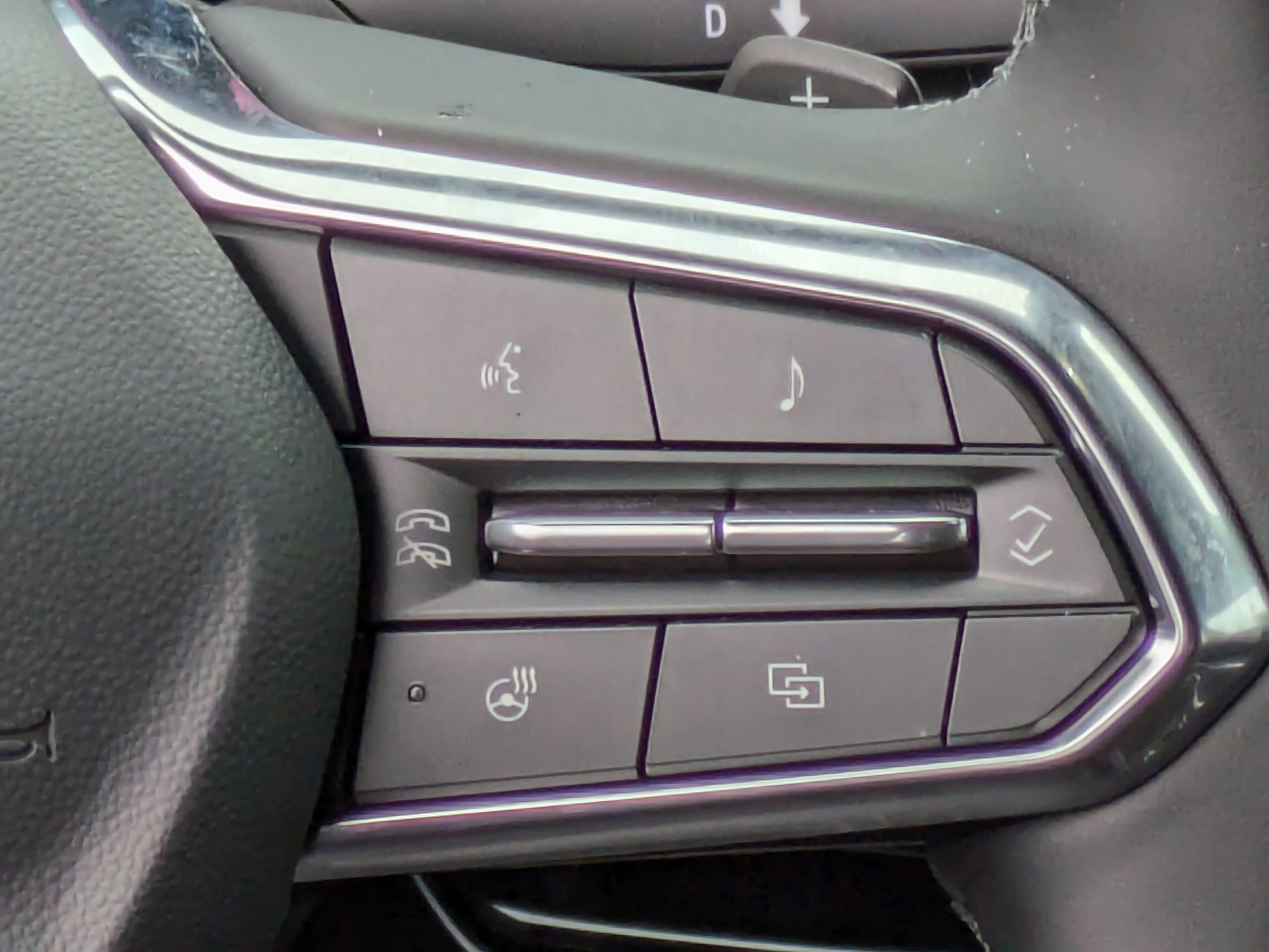 2026 Chevrolet Equinox LT photo 7