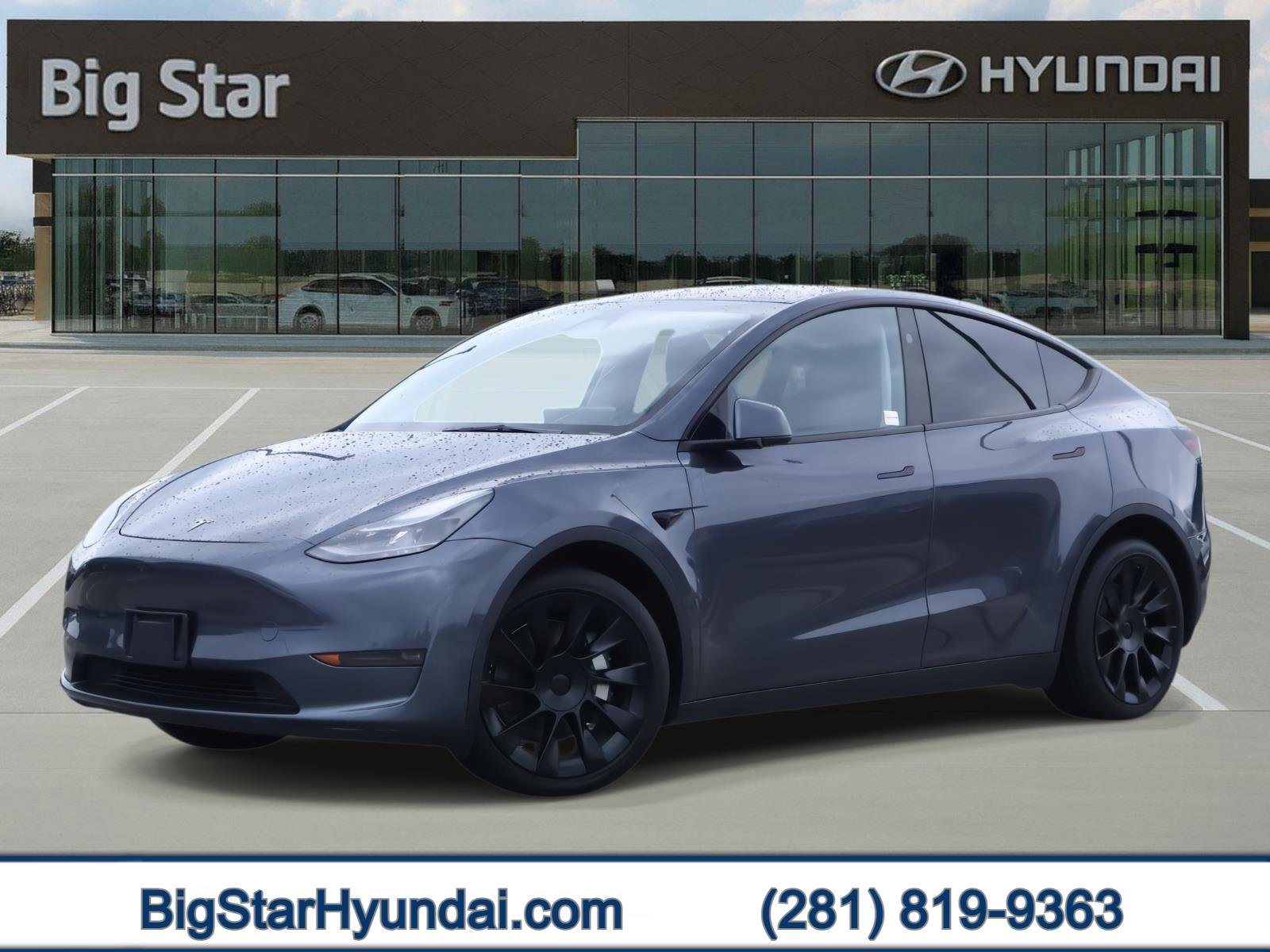 2023 Tesla Model Y Long Range's photo