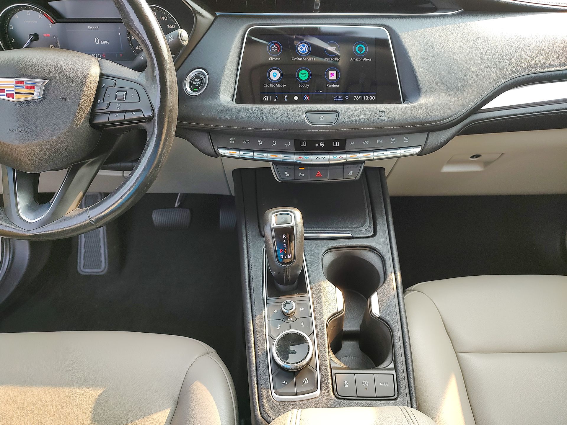 2019 Cadillac XT4 Premium Luxury photo 3