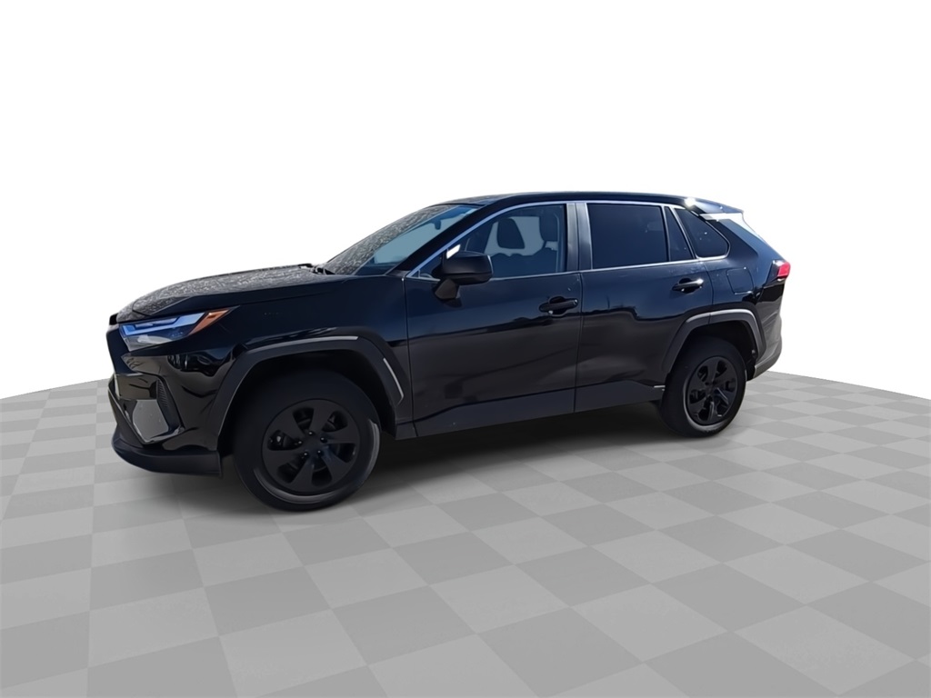 2023 Toyota RAV4 LE photo 4