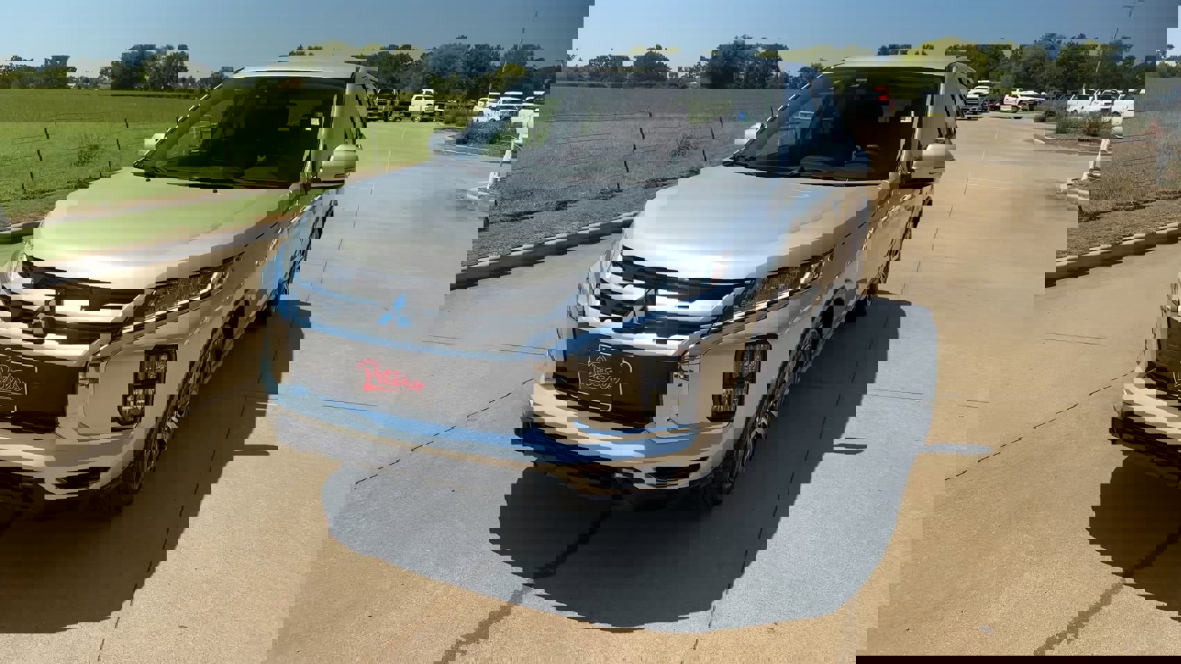 2024 Mitsubishi Outlander Sport SE photo 3