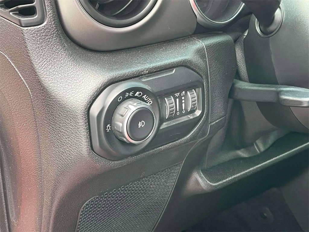 2019 Jeep Wrangler Unlimited Sport photo 26