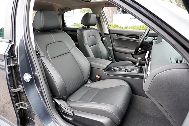 Used 2024 Gray Honda EX-L image 12