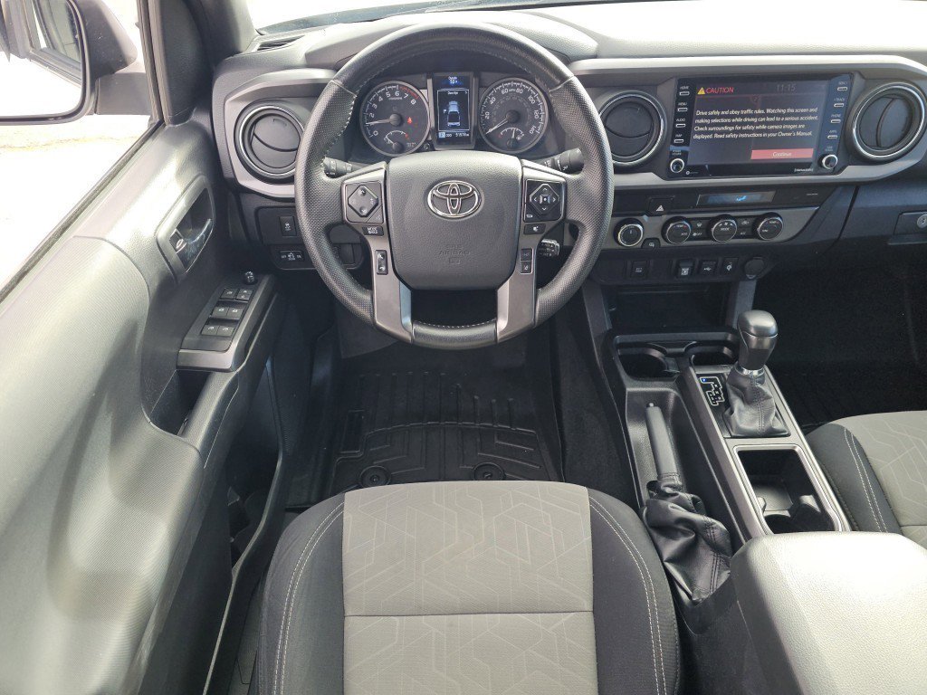 2023 Toyota Tacoma TRD Off-Road photo 4