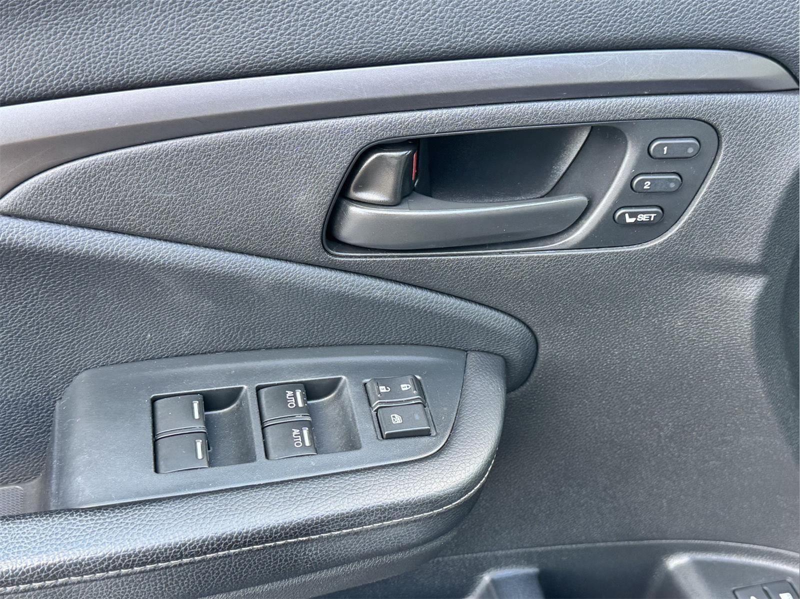 2022 Honda Passport EX-L photo 48