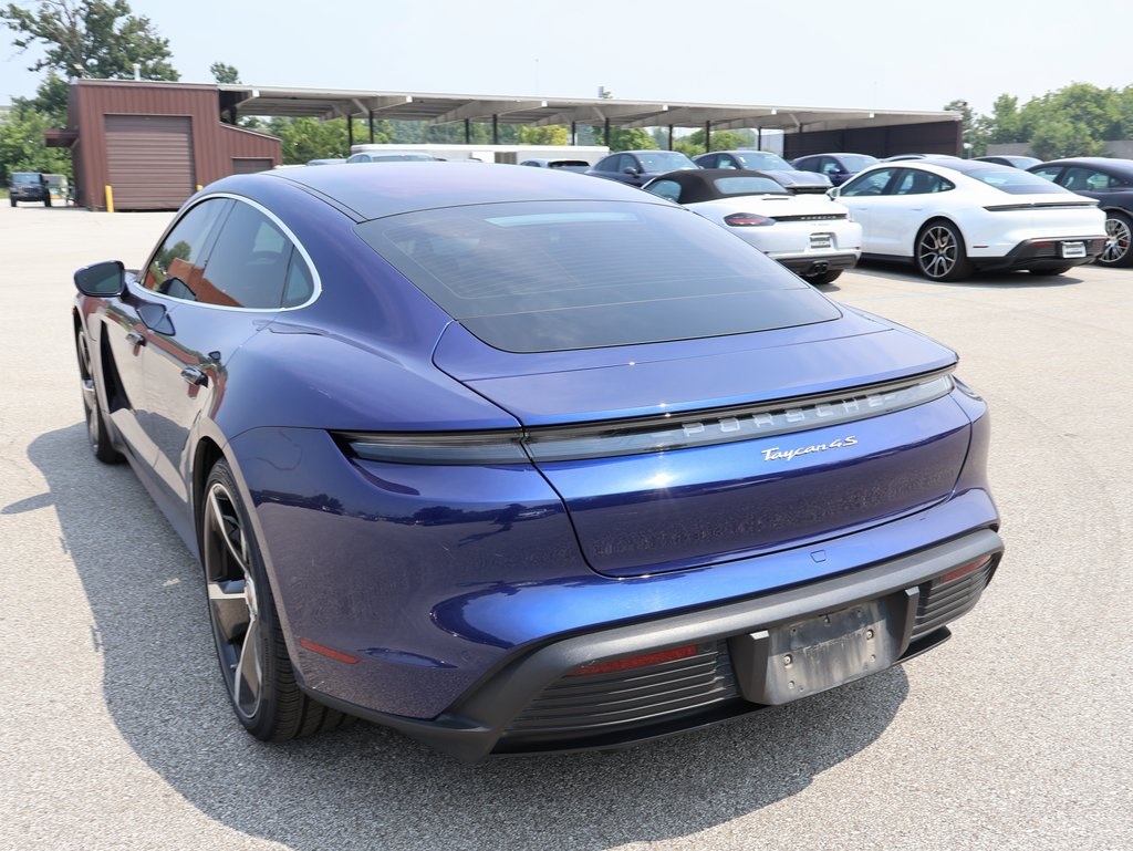 2021 Porsche Taycan 4S photo 14