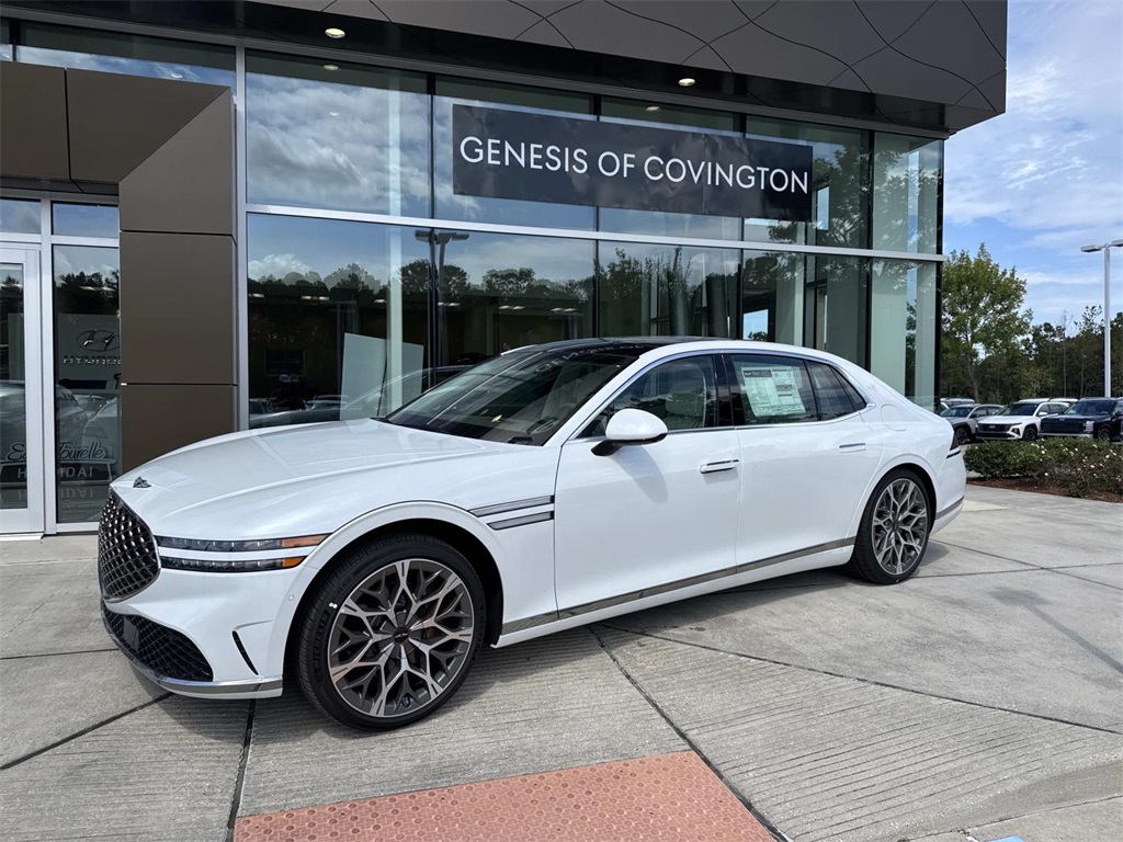 2026 GENESIS G90 Base's photo