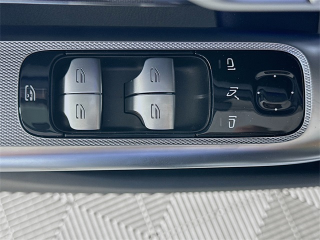 2026 Mercedes Benz GLC 300 4MATIC photo 16