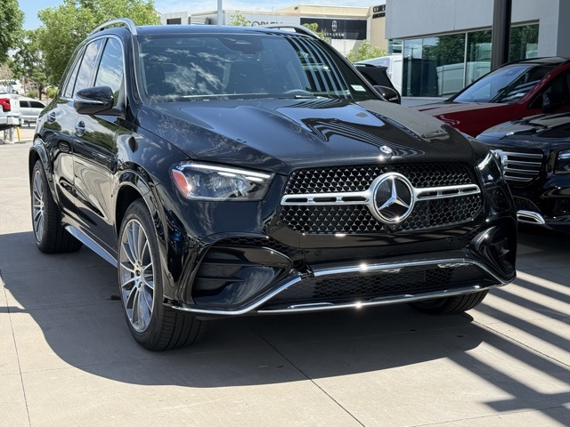 2025 Mercedes Benz GLE 580 4MATIC photo 3