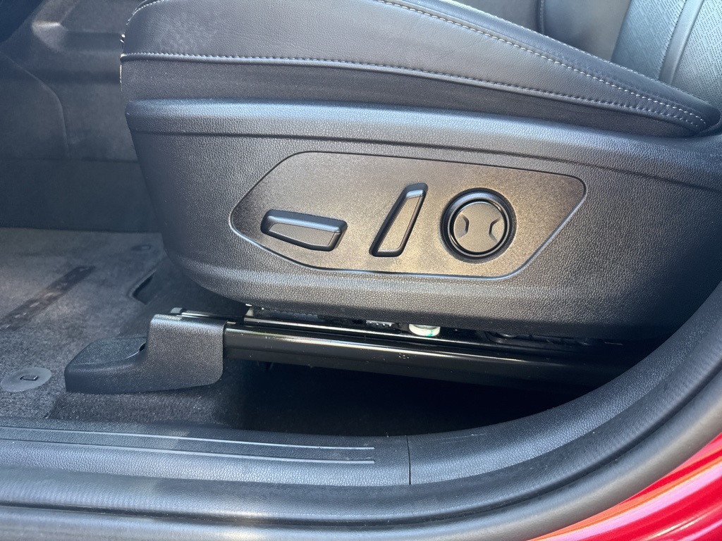 2022 Kia Sorento Plug-In Hybrid SX photo 16