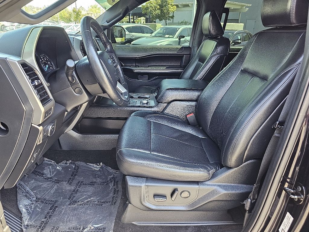 2021 Ford Expedition MAX XLT photo 22