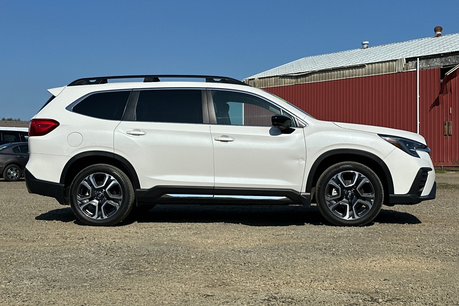 2024 Subaru Ascent Limited photo 2