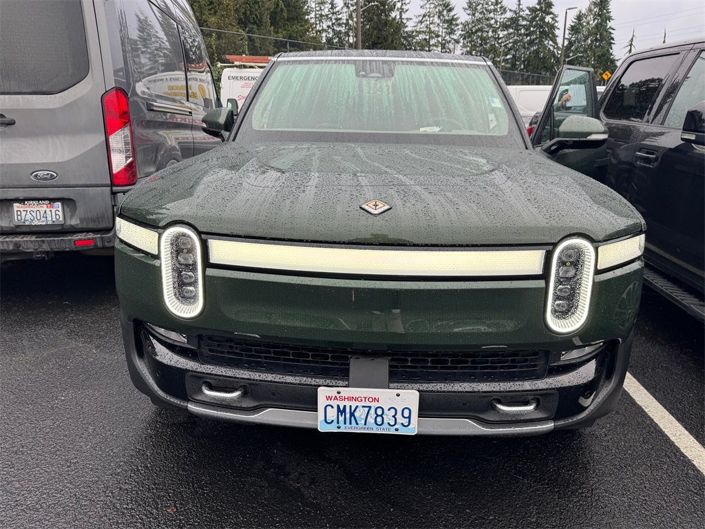 2023 Rivian R1S Adventure's photo