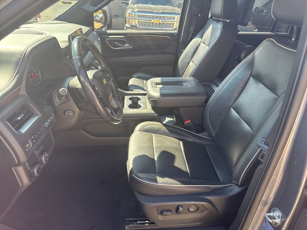 2021 Chevrolet Suburban Premier photo 13