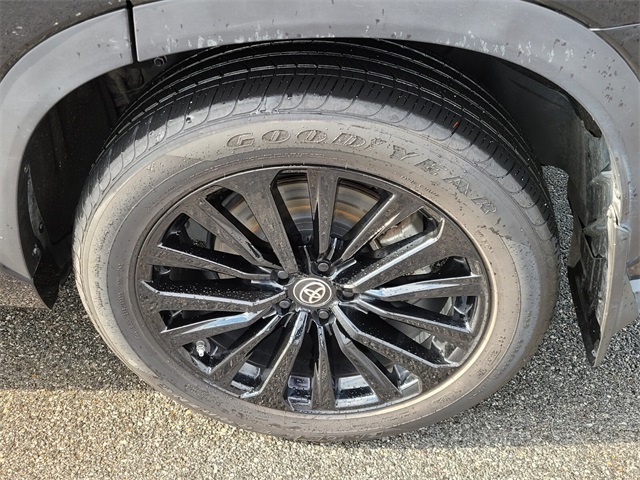 2023 Toyota Highlander XSE photo 19
