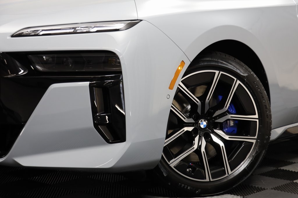 2025 Bmw 760i 760i xDrive photo 3